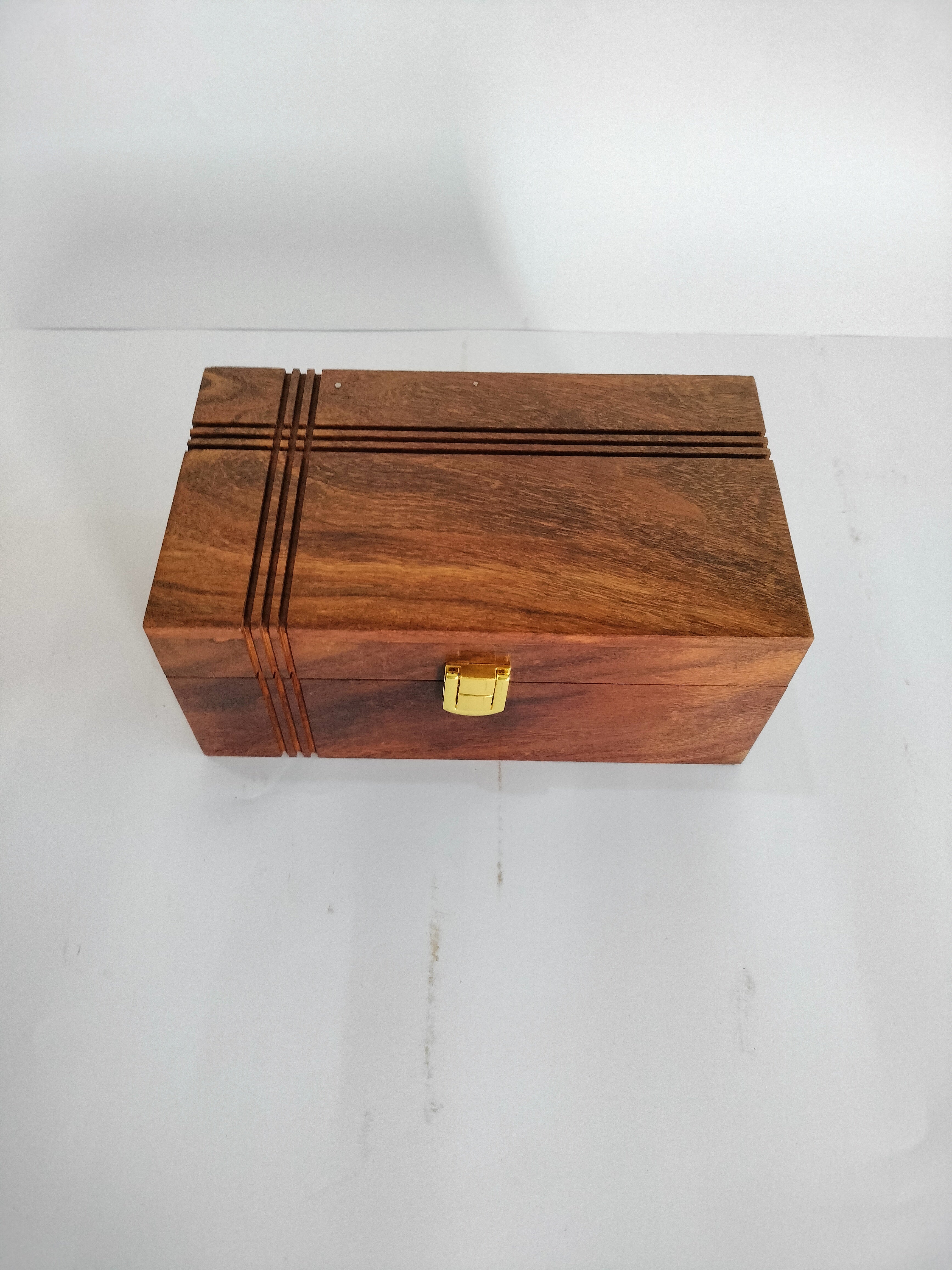 Premium Wooden Watch Box – Glass Top Display