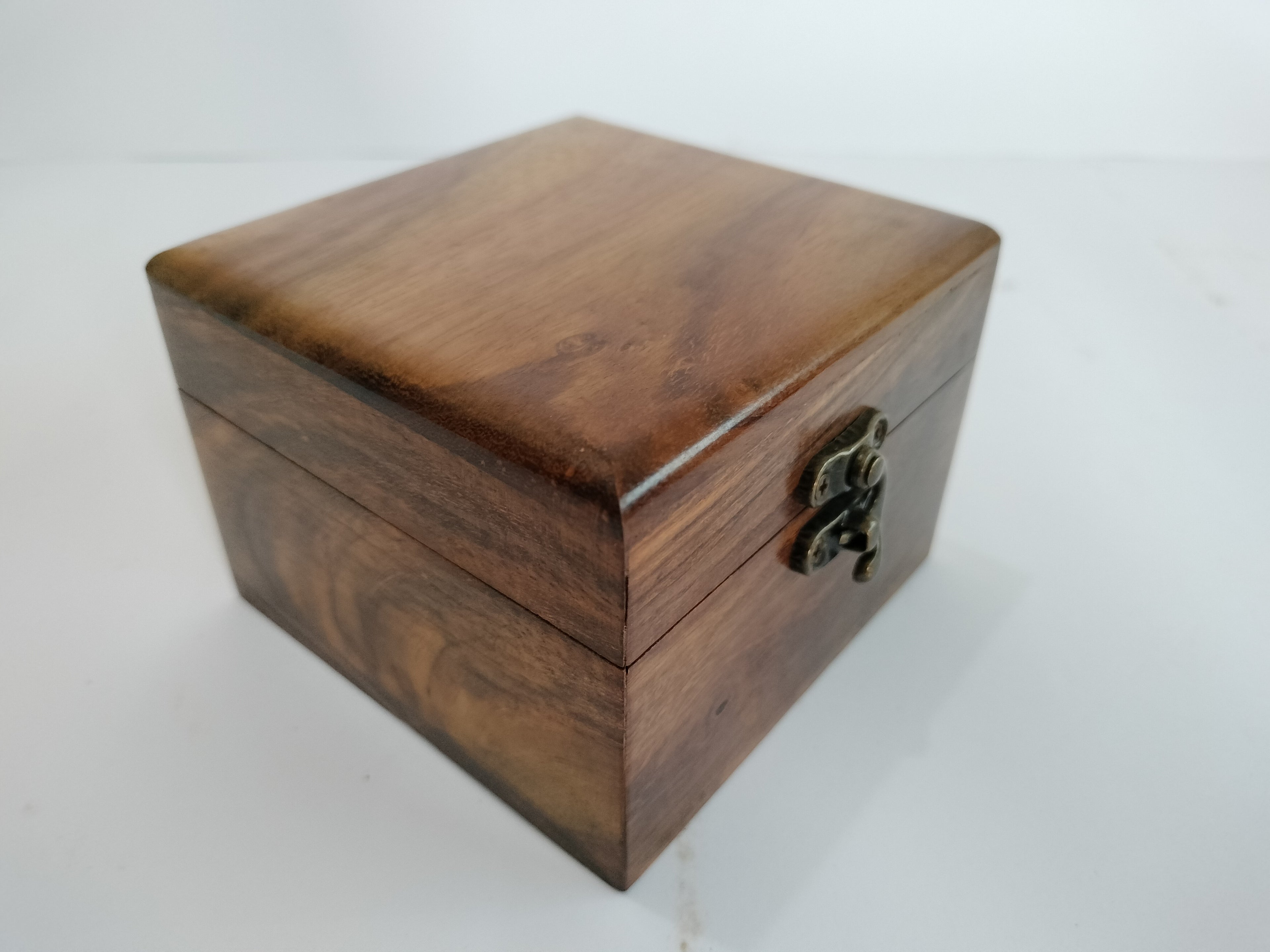 Premium Wooden Watch Box – Glass Top Display