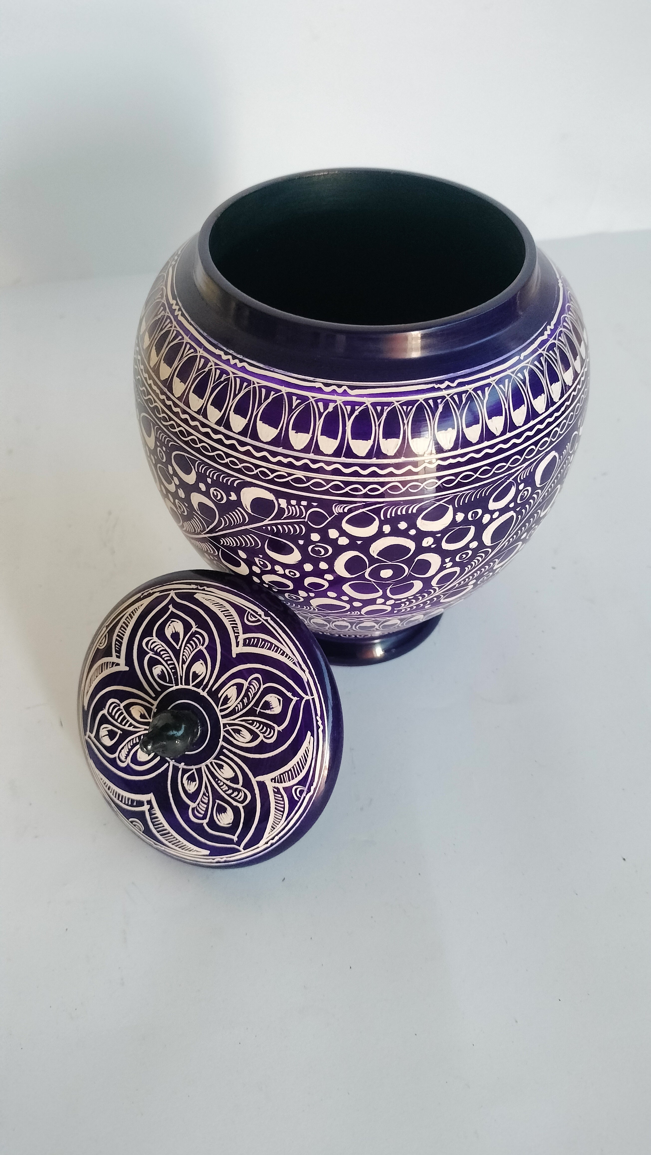 Traditional Handcrafted Lacquer Art Wooden Decorative Jar with Lid - Purple & White Floral Jandi Work